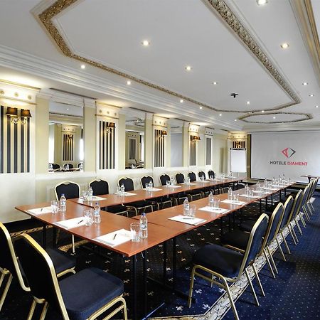 Hotel Diament Arsenal Palace Katowice - ホジューフ エクステリア 写真