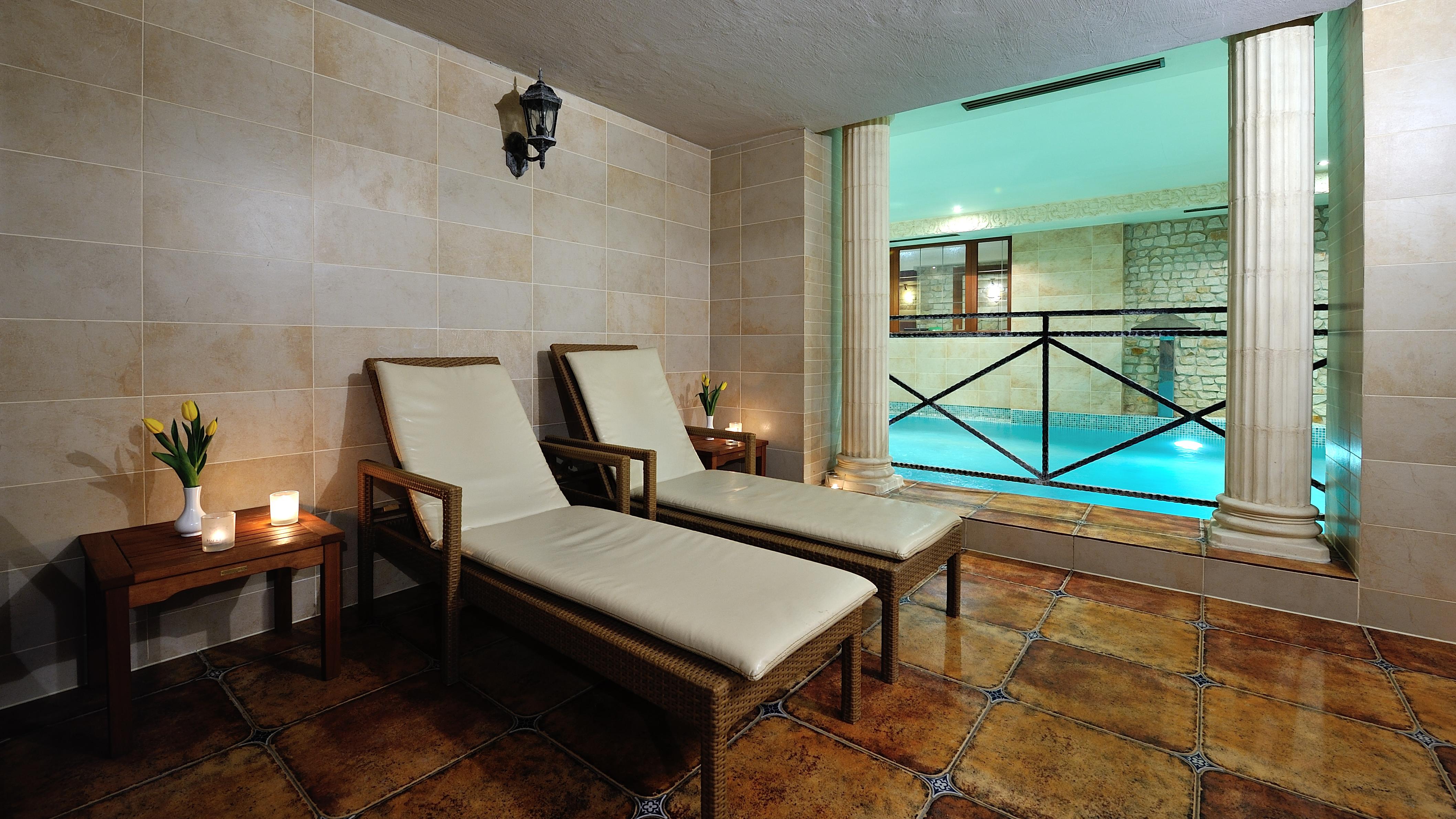 Hotel Diament Arsenal Palace Katowice - ホジューフ エクステリア 写真